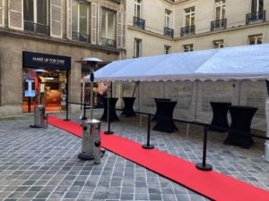 Location de tapis rouge dans le cadre d'une inauguration à Paris