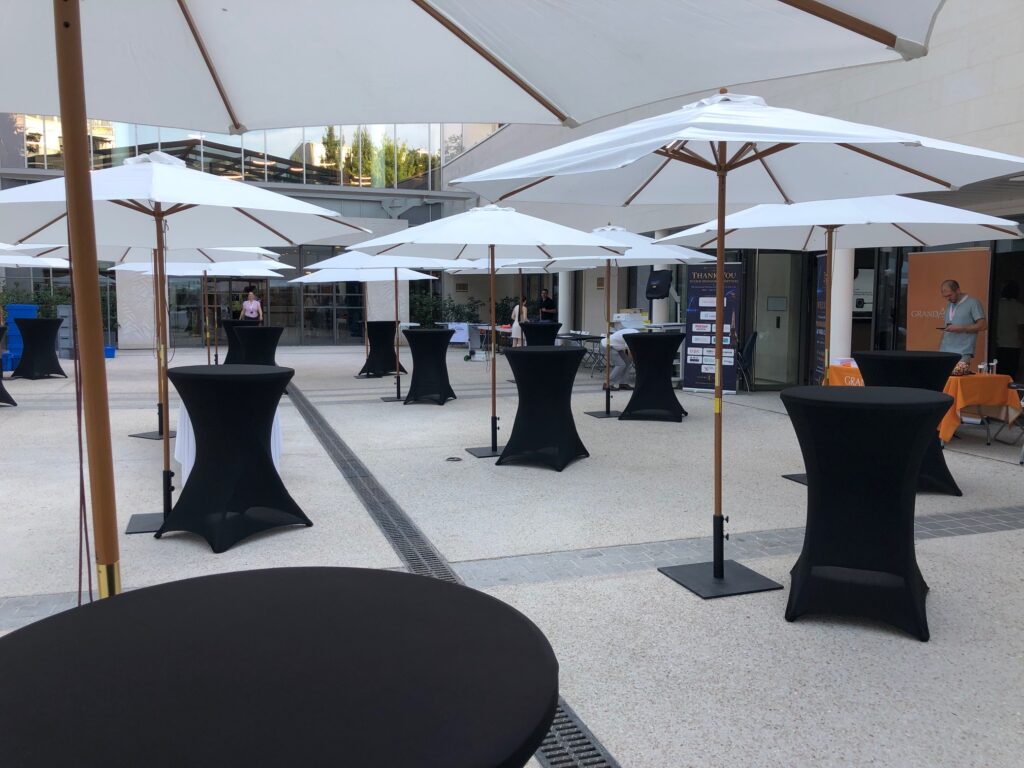 location de parasols a paris pour un congrès médial